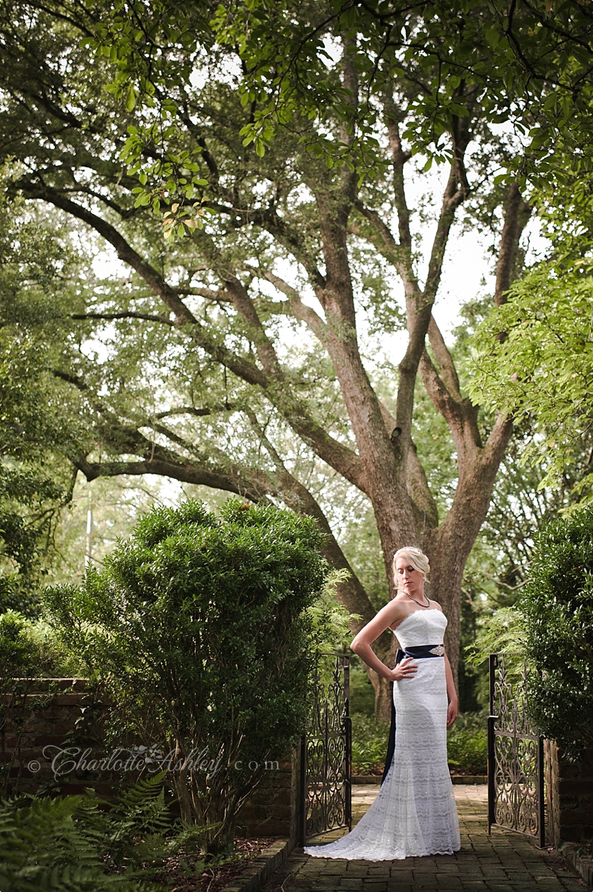 Kelly | Lace House Bridal Portraits