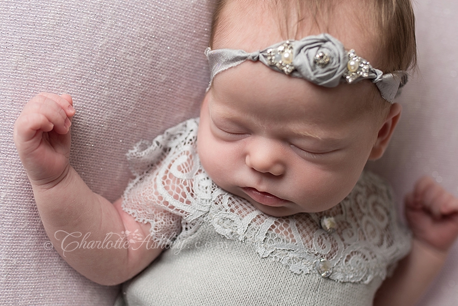 Newborn_portrait_0004.jpg